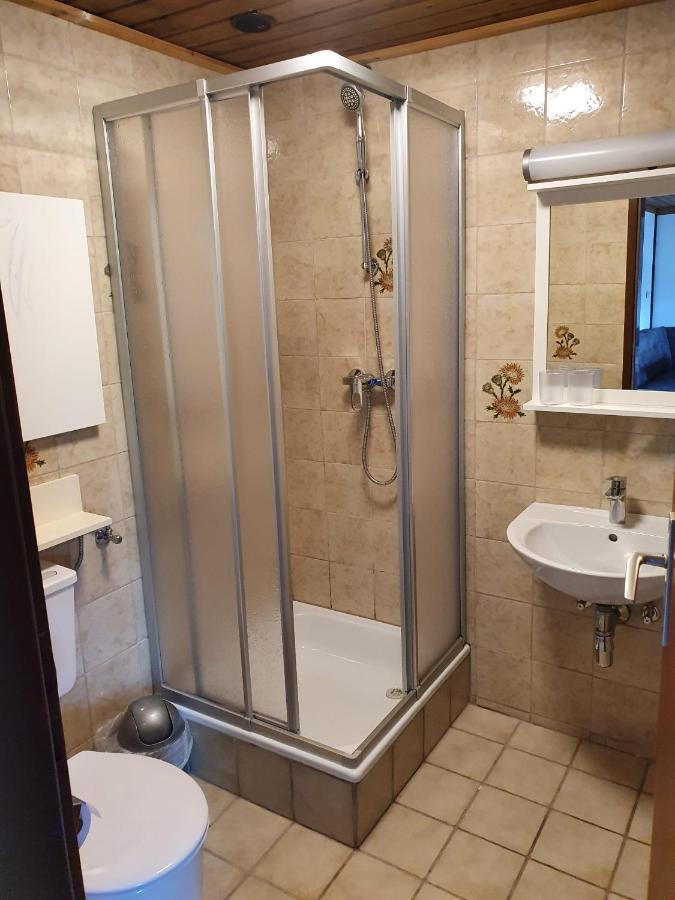 Appartement Haus Starfach Döbriach Extérieur photo
